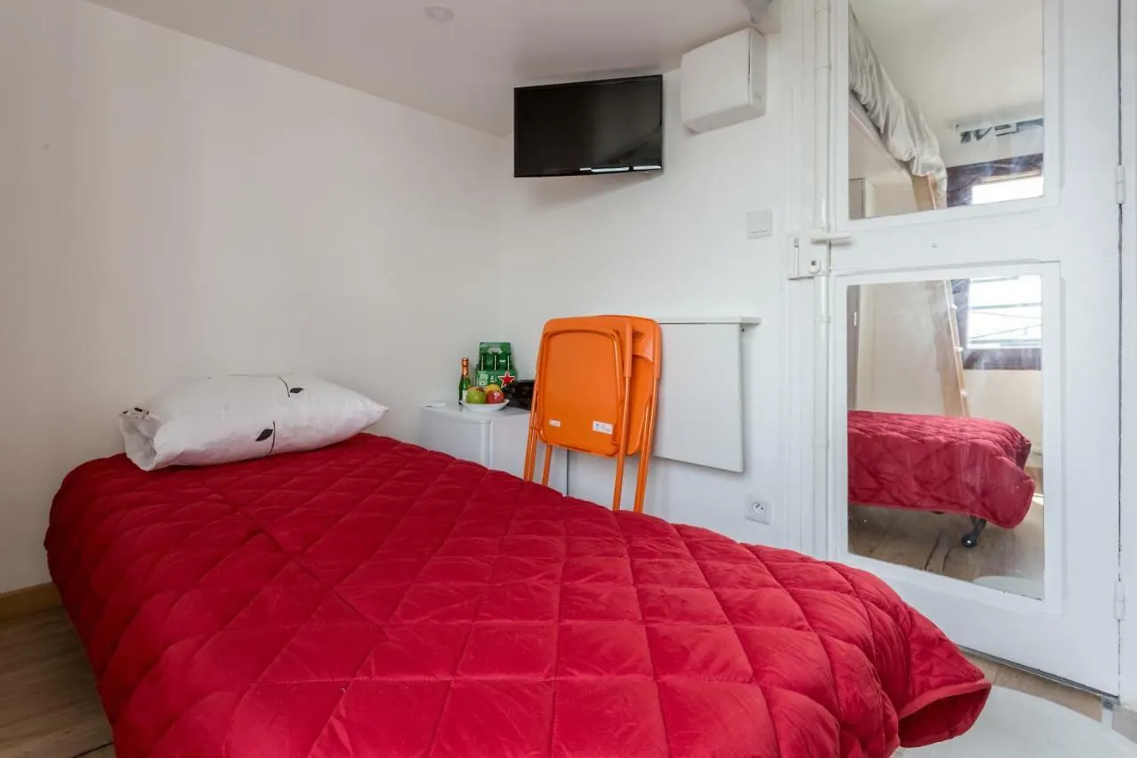 Charming Studio - Palais De Congres Paris 0*,  France